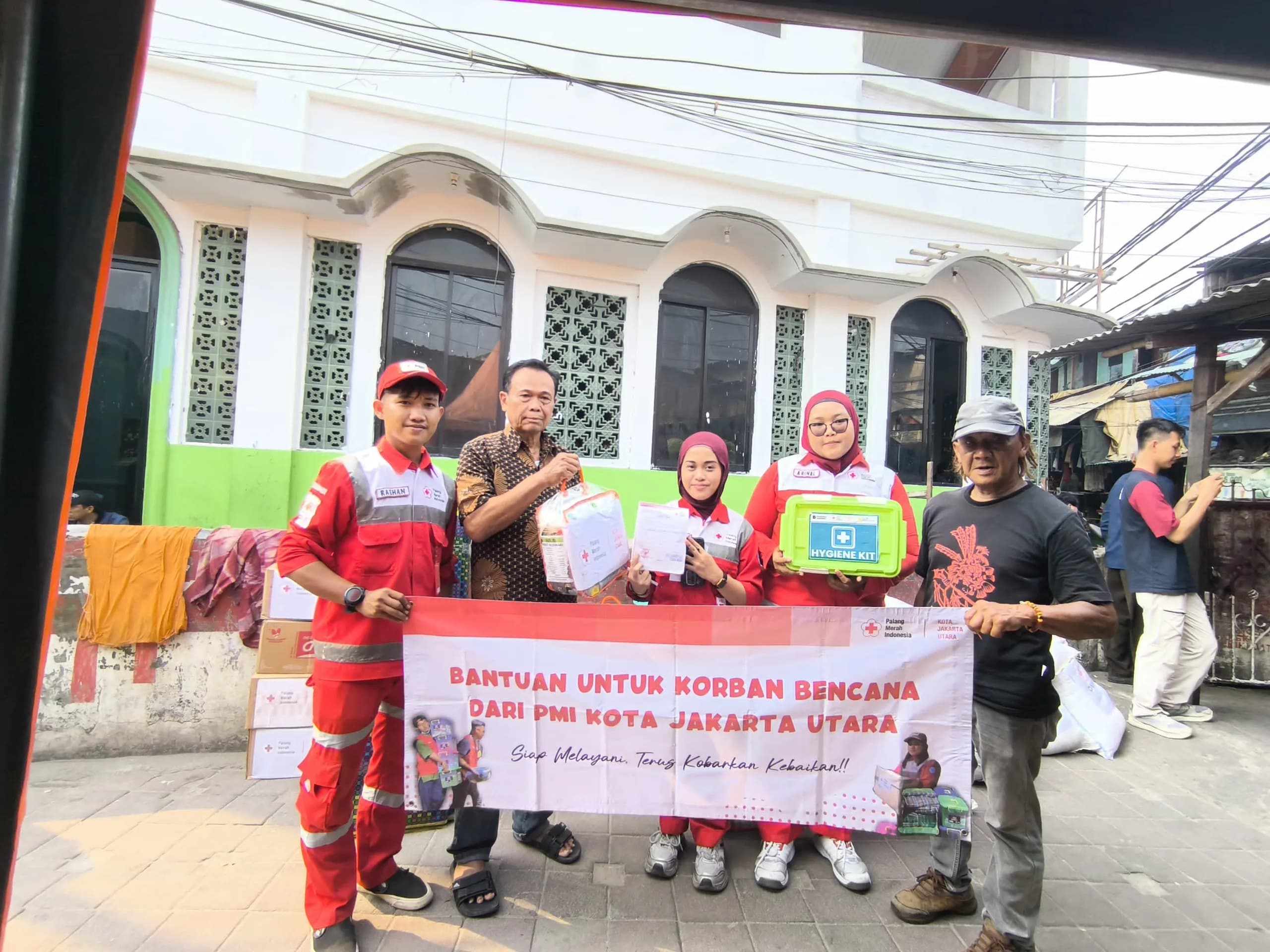 110 KK Terdampak Kebakaran di Ancol, PMI Jakut Kerahkan Bantuan