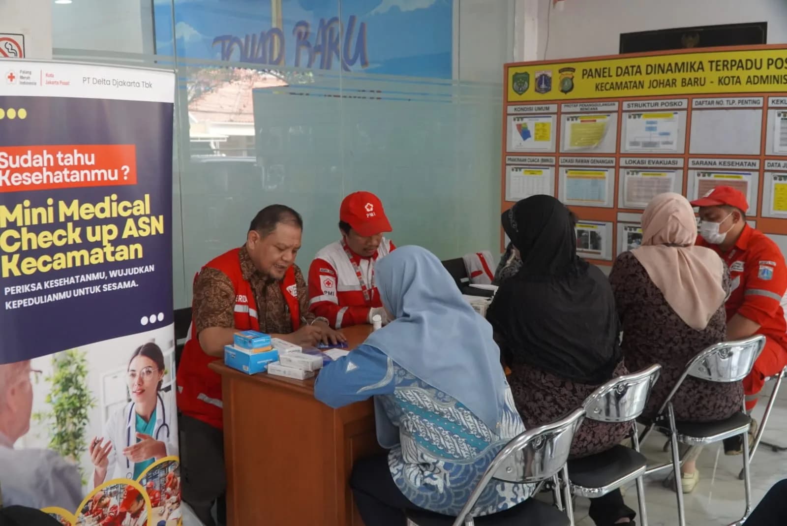 PMI Jakpus Hadirkan Mini Medical Check-Up di Johar Baru