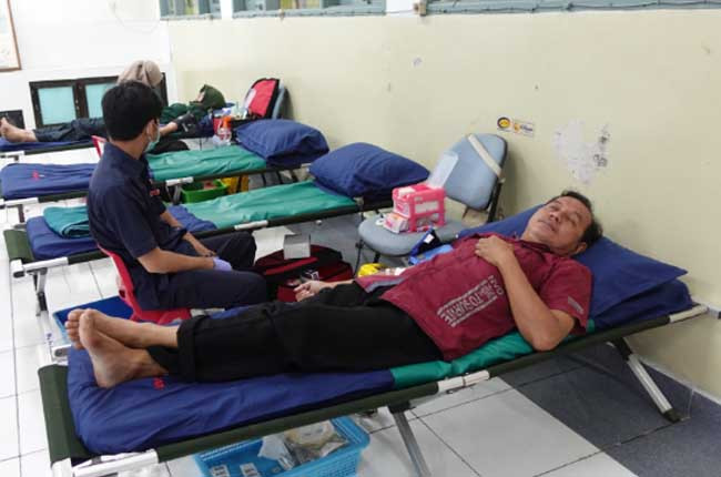 Alumni SMA 78 Mengenang Masa Sekolah Lewat Donor Darah