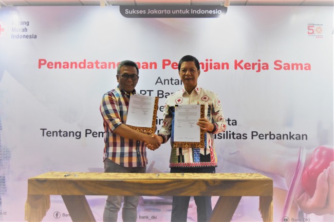 Penandatanganan Perjanjian Kerjasama PT Bank DKI dengan PMI DKI Jakarta