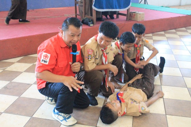 Sambut Tahun Ajaran Baru, PMI Jakarta Utara Bekali Pelajar dengan Pertolongan Pertama dan Jiwa Kerelawanan