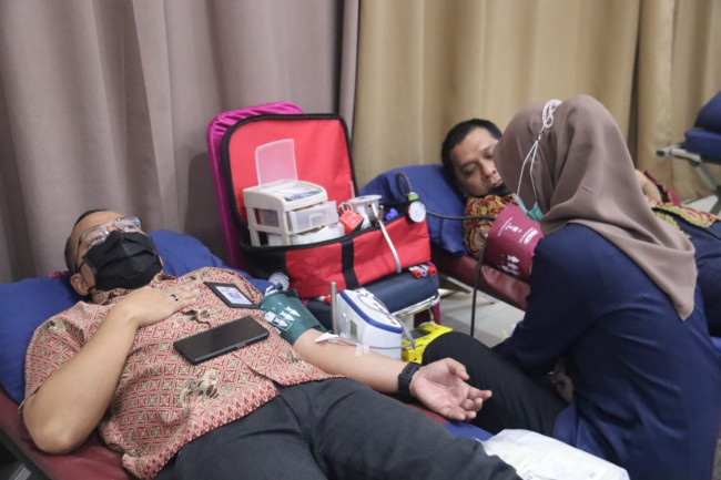 Ketua PMI Jaksel Hadiri Acara Donor Darah DI Universitas Budi Luhur