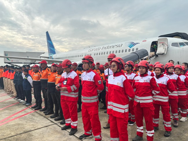 PMI Kota Jakarta Timur Ikuti Apel Pelepasan Delegasi dan Bantuan Bencana Untuk Myanmar