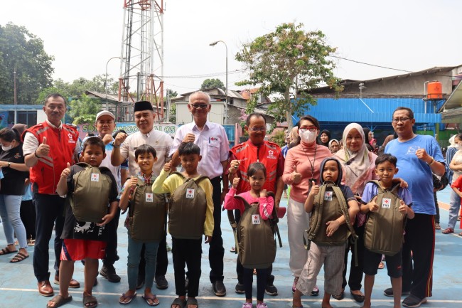 PMI Jaksel Peduli Anak-Anak Penyintas Kebakaran Manggarai
