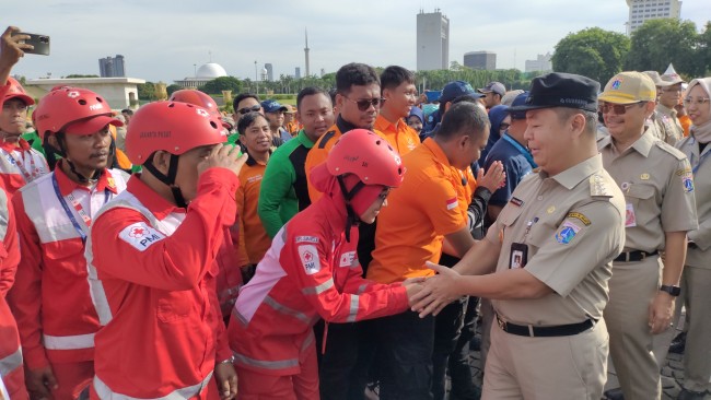 PMI se-DKI Jakarta Mengikuti Apel Kesiapsiagaan Antisipasi Musim Penghujan Di Silang Monas