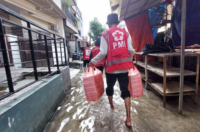 Terjun di 3 Titik Pengungsian, PMI: Waspada Hujan Intensitas Tinggi
