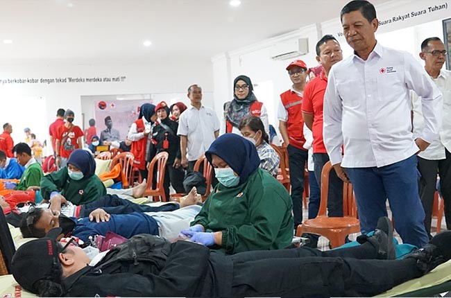 HUT ke-52 tahun, DPC PDI Perjuangan Kota Jakarta Timur Gelar Donor Darah