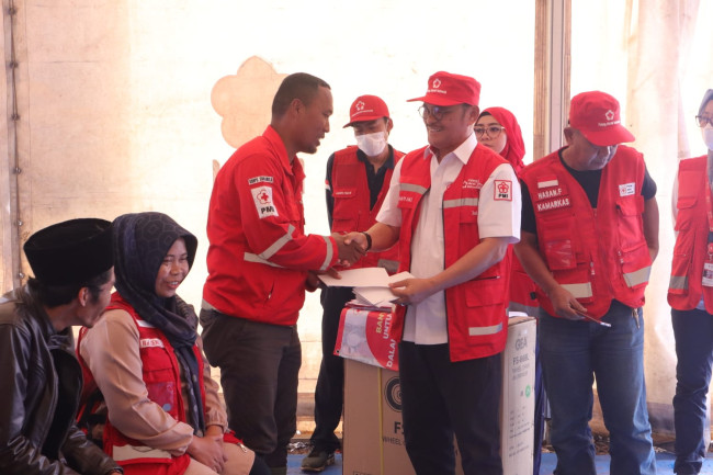 PMI Kota Jakarta Timur berikan dukungan motivasi bagi Relawan PMI Cianjur yang terdampak Gempa