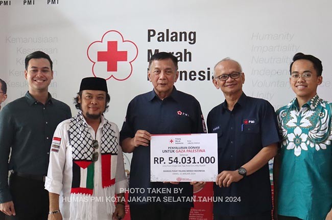 PMI Jaksel Serahkan Donasi Sebesar RP.54.031.000,- Untuk Gaza, Palestina Ke PMI Pusat