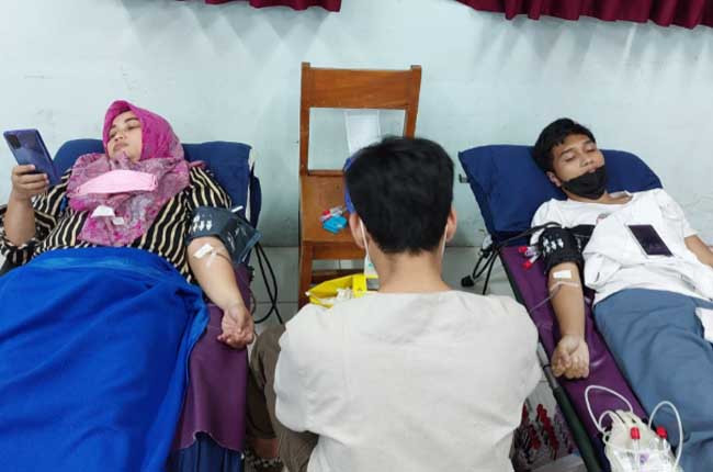 Donor Darah SMAN 2: Keramahan PMR-nya Enggak Ada Obat