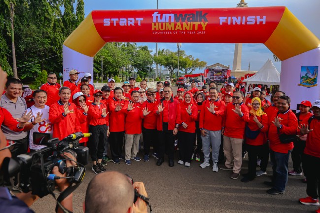 Apresiasi Dedikasi Relawan, PMI Jakarta Pusat Selenggarakan Fun Walk Humanity