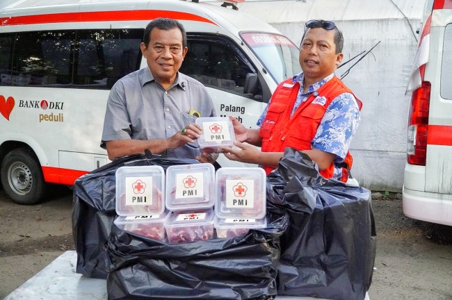 Berkah Iduladha, PMI Provinsi DKI Jakarta Tebarkan Kebahagiaan Lewat Daging Kurban
