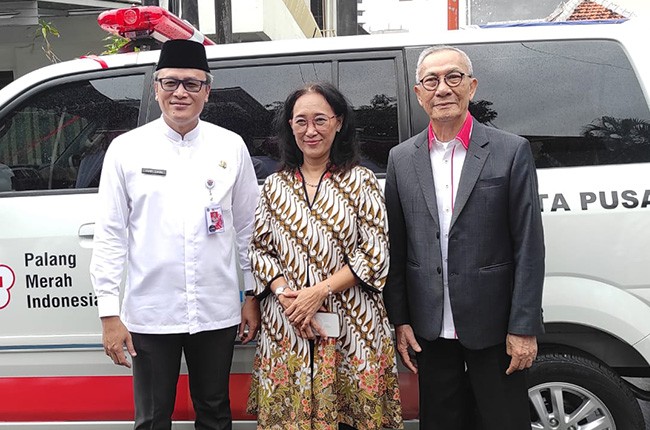 PMI Kota Jakarta Pusat Terima Bantuan Ambulans dari PT Angkasa Pura I