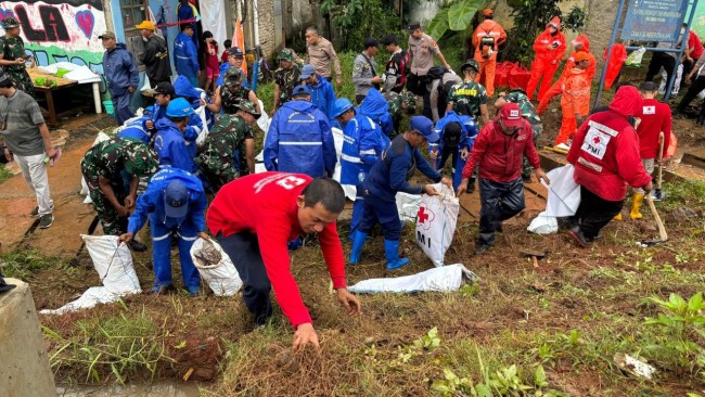 PMI Bersama Pemerintah Bersinergi Wujudkan Jaga Jakarta Bersih