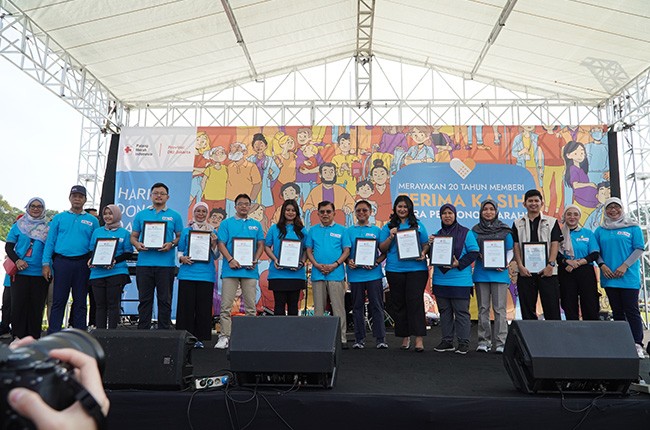 PMI DKI Jakarta Gelar Peringatan Hari Donor Darah Sedunia 2024 Di Monas