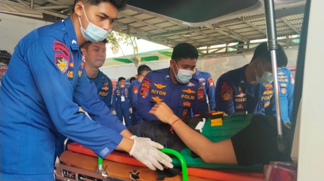 Pelatihan Emergency First Response PMI Jakarta Utara dan Polairud Polda Metro Jaya Resmi Ditutup