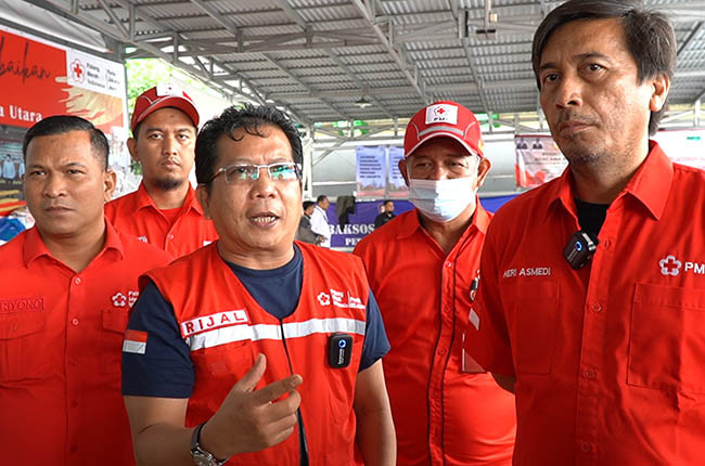 Respon Cepat PMI Jakut Pada Kebakaran Depo Pertamina Plumpang
