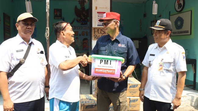 Berbagai Layanan PMI Jaksel Selama Musibah Kebakaran Di Manggarai