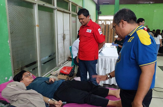 Peringati Sumpah Pemuda, Karang Taruna Sukabumi Utara Gelar Baksos dan Donor Darah
