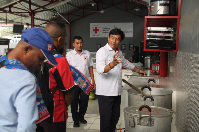 Palang Merah Timor Leste Pelajari Manajemen Dapur Umum PMI Jakut