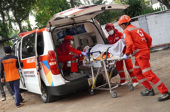 Peringati Hari Relawan, PMI DKI Jakarta Gelar Lomba Evakuasi
