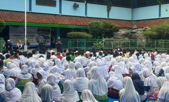 PMI Jakarta Utara Tanamkan Semangat Kemanusiaan pada Siswa Baru SMPN 200 Jakarta