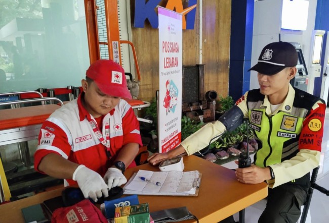 PMI Jakpus Buka Layanan Kesehatan Gratis di Posko Lebaran 2026