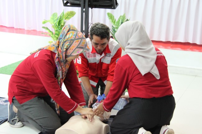 PMI Jakut Beri Pelatihan Pertolongan Pertama Kepada 15 Perusahaan