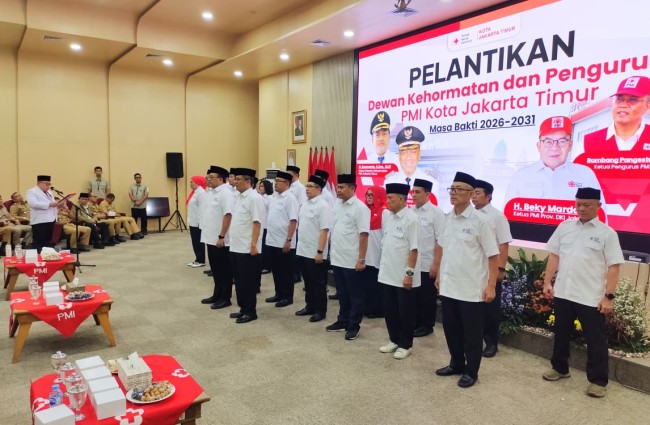 Beky Mardani Lantik Dewan Kehormatan dan Pengurus PMI Kota Jakarta Timur Masa Bakti 2026-2031