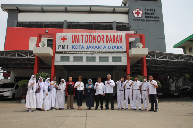 PMI Jakut Berikat Sosialisasi dan Edukasi Kepada Pelajar SMP dan SMK Nusantara.
